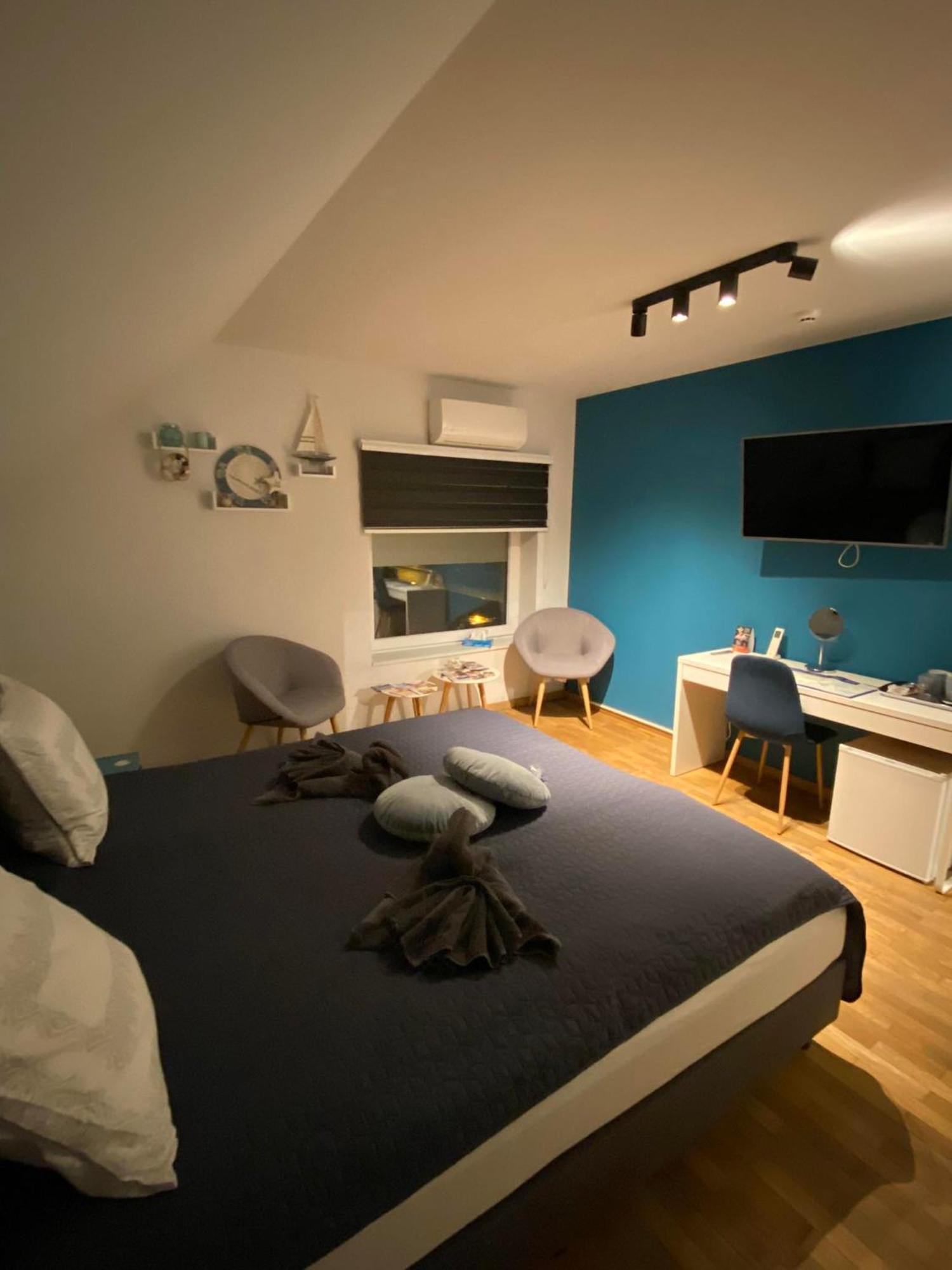 Villa Cecha B&B &Wellness 奥斯滕德 外观 照片