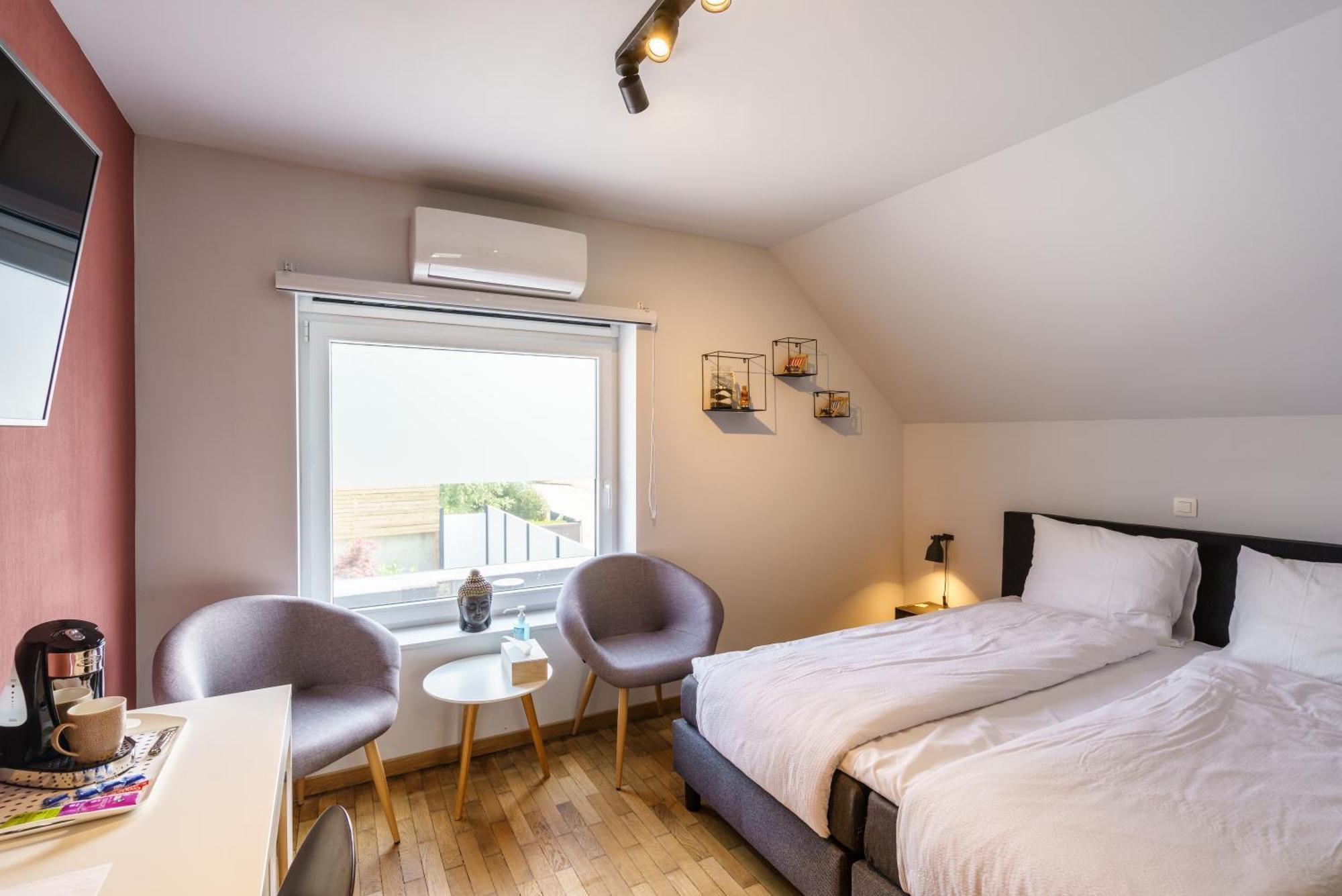 Villa Cecha B&B &Wellness 奥斯滕德 外观 照片